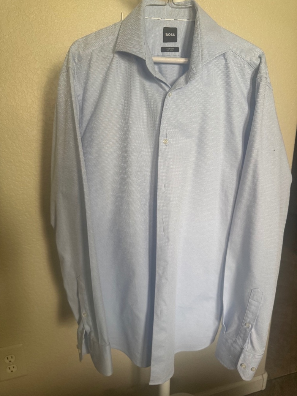 BOSS Hugo Boss Men's Dress Shirt Blue Regular Fit Easy Iron